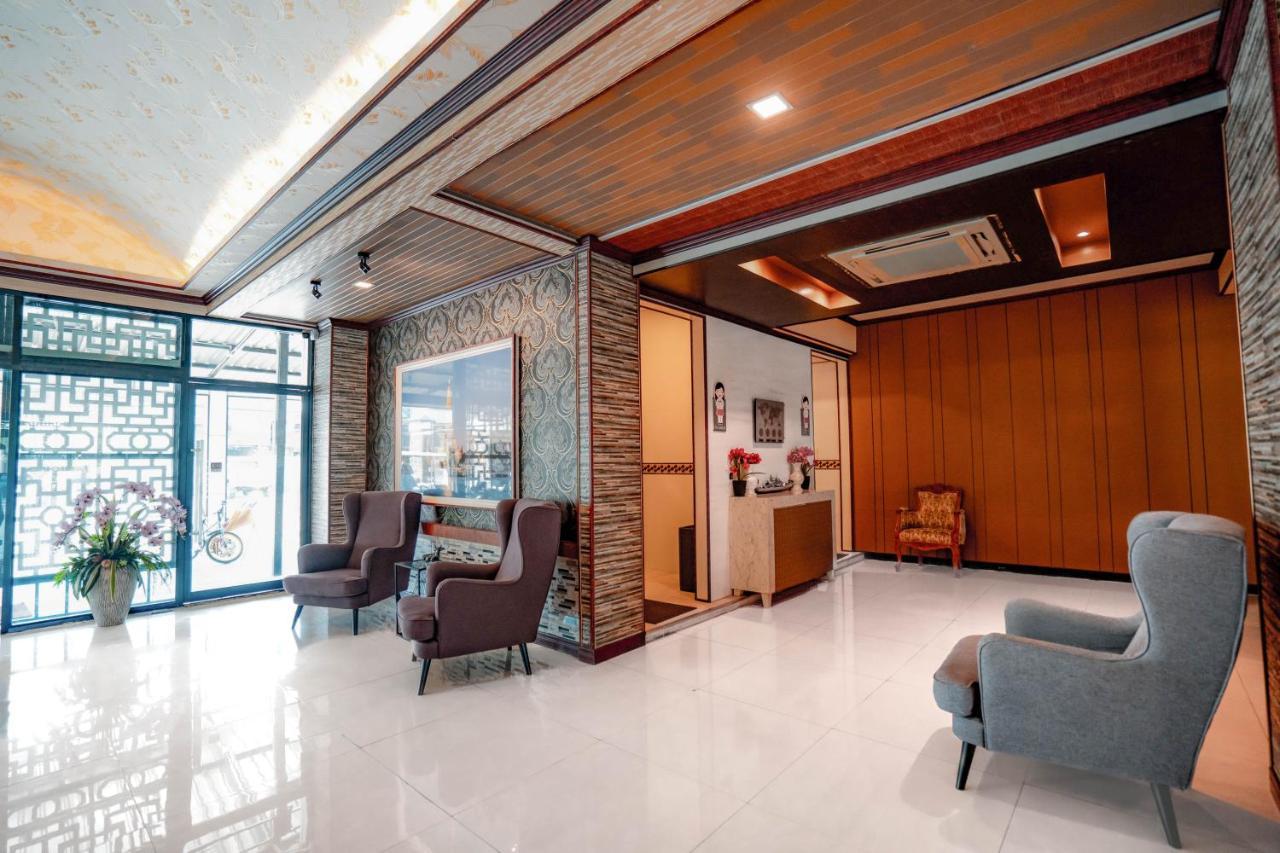 Blue Sky Residence Airport Ban Bang Phli Yai Kültér fotó